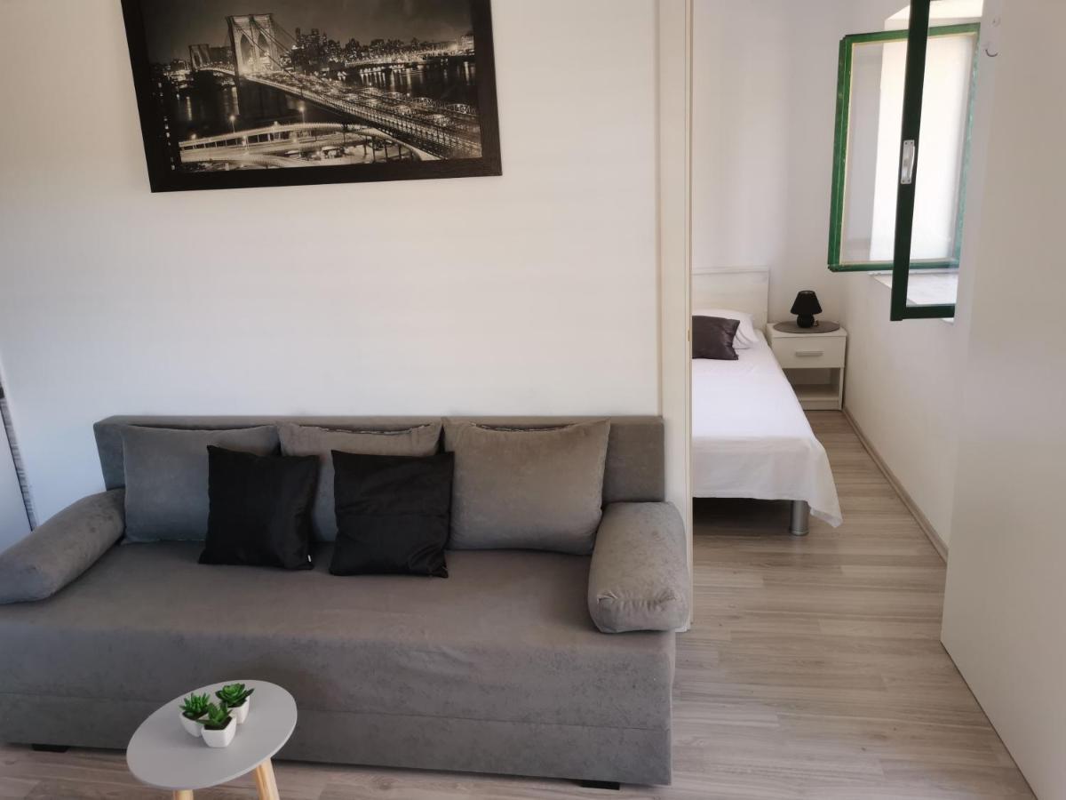 Apartment Mari Ostrvica Esterno foto