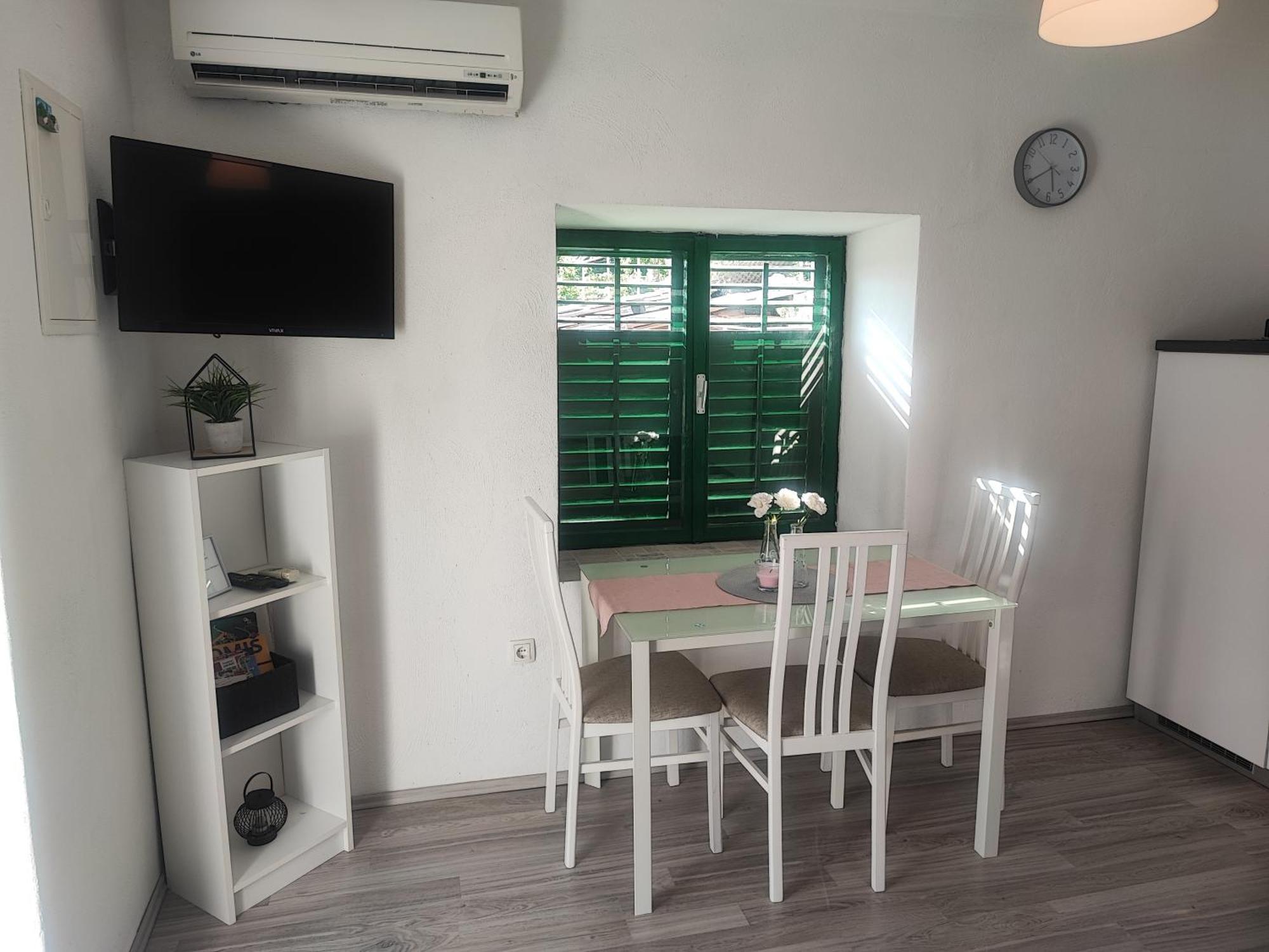 Apartment Mari Ostrvica Esterno foto